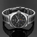 Casio MTP-M300D-1A férfi karóra, fekete számlap, acél szíj, WR50, 40 mm