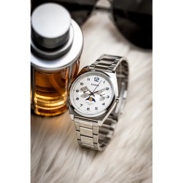 Casio MTP-M300D-7A férfi kvarc karóra, acél, 40 mm, WR50, fehér számlap