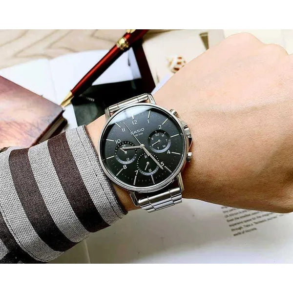 Casio MTP-E321D-1A férfi karóra, acél szíj, fekete számlap, WR50