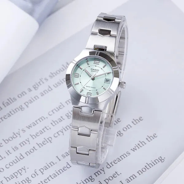 Casio női karóra LTP-1241D-2A, kék számlap, acél szíj, WR30, 25mm, díszdoboz