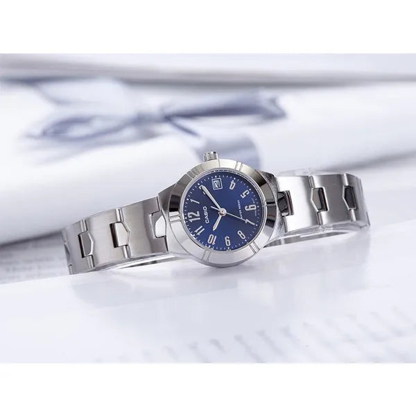 Casio női karóra LTP-1241D-2A2, 25 mm, acél szíj, kék számlap, dátum, WR30