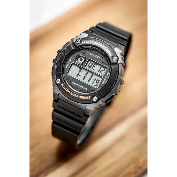 Casio W-216H-1BVDF férfi digitális karóra, WR50, fekete, kvarc, 42 mm