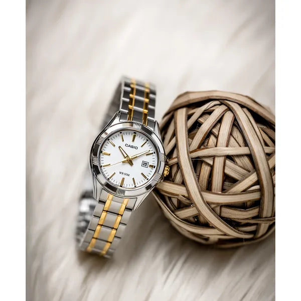 Casio LTP-1308SG-7AVDF női karóra, 30 mm, két tónusú acél, WR50, dátum