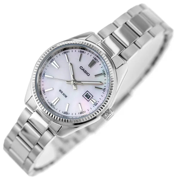 Casio LTP-1302DS-4AVDF női karóra, nemesacél szíj, rózsaszín gyöngyház, 30 mm