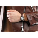 Casio LTP-V002L-7B2UDF női karóra, 25 mm, ezüst számlap, barna bőr, WR30, dátum
