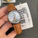 Casio LTP-V002L-7B3UDF női karóra, barna bőrszíj, ezüst számlap, 25 mm, WR30