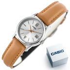 Casio LTP-V002L-7B3UDF női karóra, barna bőrszíj, ezüst számlap, 25 mm, WR30