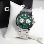 Casio MTP-E335D-3E férfi karóra, zöld számlap, acél szíj, WR50, kvarc 41 mm