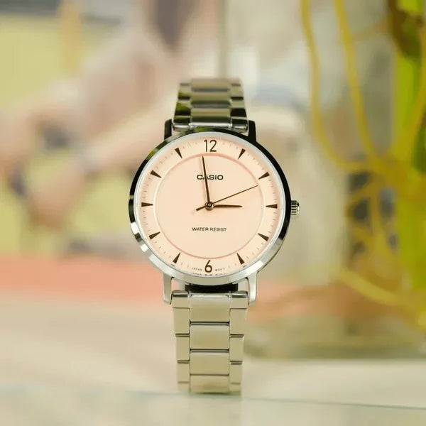 Casio LTP-VT04D-4A női karóra, rózsaszín számlap, ezüst acél szíj, WR30