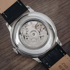 Orient Bambino V4 férfi automata, fekete számlap, bőr szíj, 38 mm, díszdobozzal