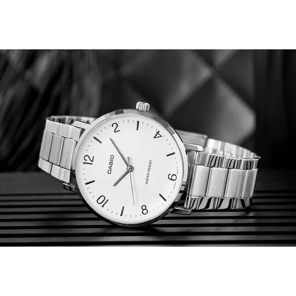 Casio MTP-VT03D-7B férfi karóra, 40 mm, acél szíj, fehér számlap, WR30