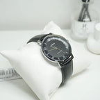 Casio MTP-VT03L-1B férfi karóra, fekete számlap, bőr szíj, 40 mm, 3 ATM
