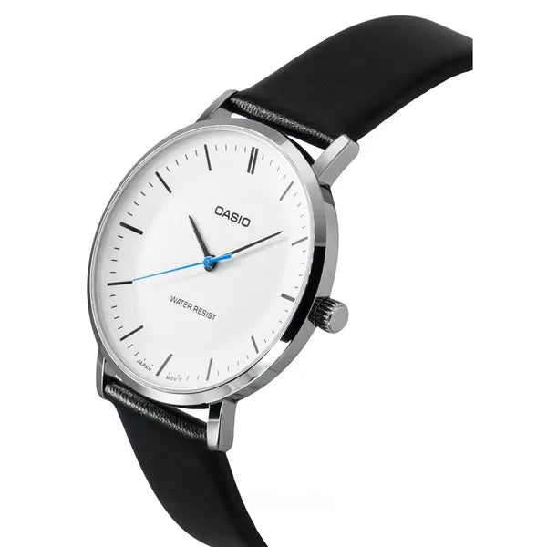 Casio MTP-VT04L-7E férfi karóra, bőr szíj, fehér számlap, WR30