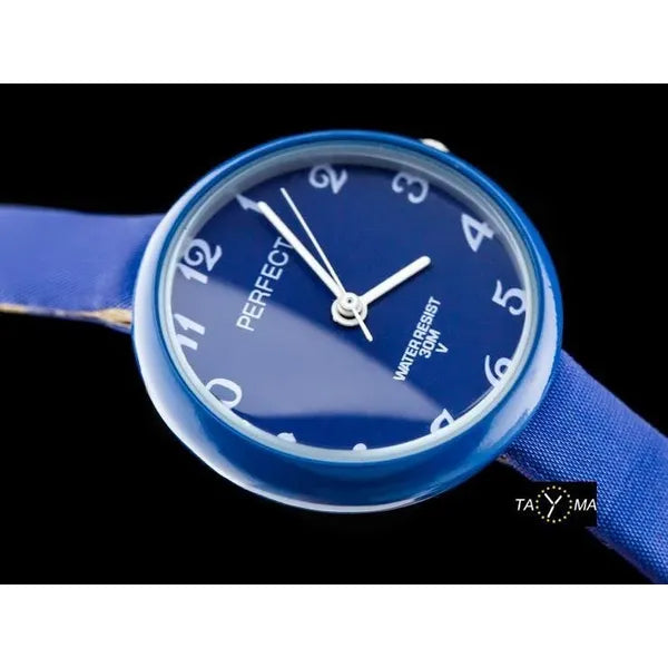 Fiú karóra, kék, bőr szíj, kvarc, analóg, WR30, ásványi üveg, 26 mm