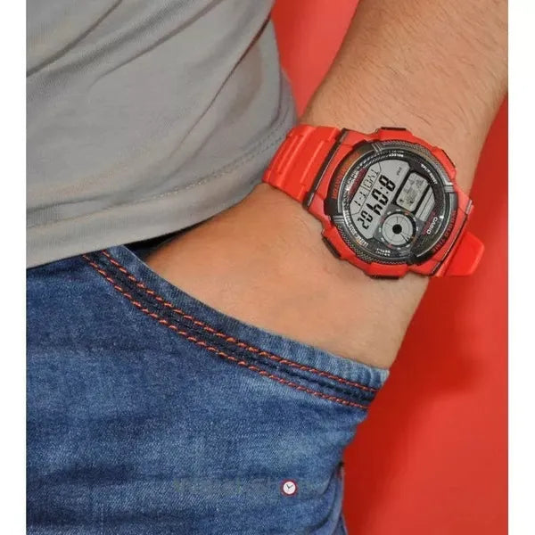 Casio AE-1000W-4AV férfi digitális óra, WR100, világidő, piros