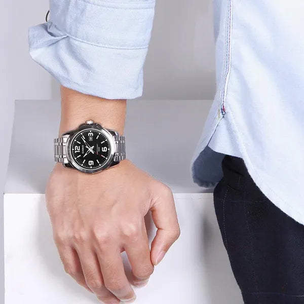 Casio MTP-1314D-1AV férfi karóra, acél szíj, fekete számlap, WR50, 43 mm