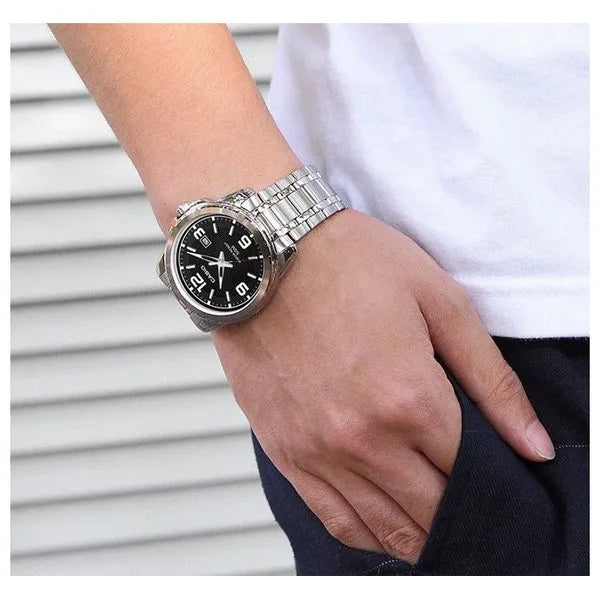 Casio MTP-1314D-1AV férfi karóra, acél szíj, fekete számlap, WR50, 43 mm
