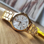 Casio LTP-V300G-7A női karóra, arany acél, gyöngyház számlap, WR30