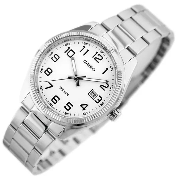Casio férfi karóra MTP-1302PD-7B, kvarc, acél szíj, 38 mm, fehér számlap, WR50