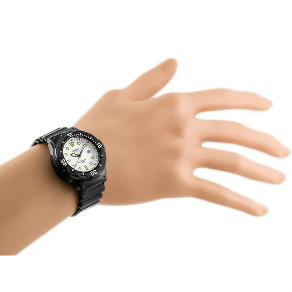 Casio LRW-200H-7E1V női karóra, WR100, fekete szíj, fehér számlap, díszdoboz