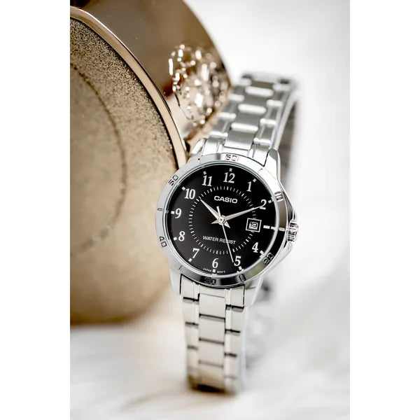 Casio LTP-V004D-1BUDF női karóra, ezüst rozsdamentes acél, fekete számlap, WR30