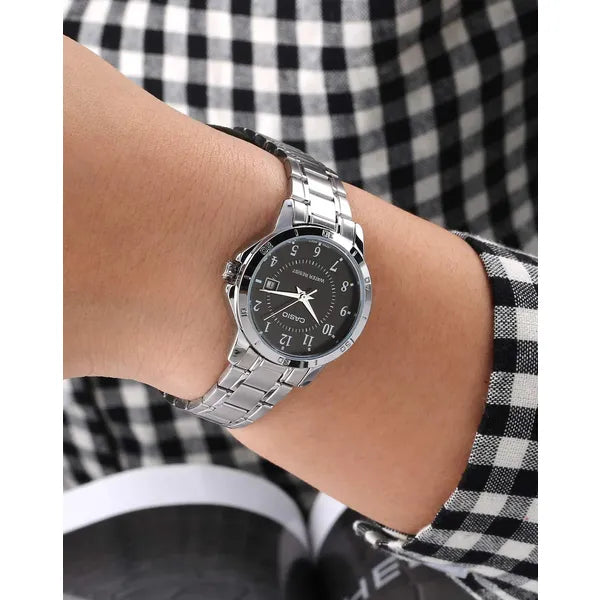 Casio LTP-V004D-1BUDF női karóra, ezüst rozsdamentes acél, fekete számlap, WR30