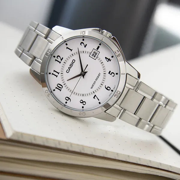 Casio férfi karóra MTP-V004D-7B, acél szíj, fehér számlap, dátum, WR30