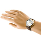 Casio MTP-V004GL-7A férfi karóra, arany tok 42 mm fehér számlap, bőr szíj, kvarc